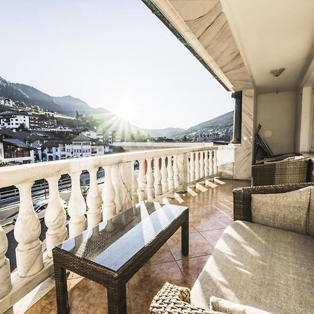 Apartments Villa Venezia Luxury Ortisei Luaran gambar